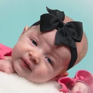 Meet your Posher, Dee dee